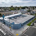 24 Hours Motel